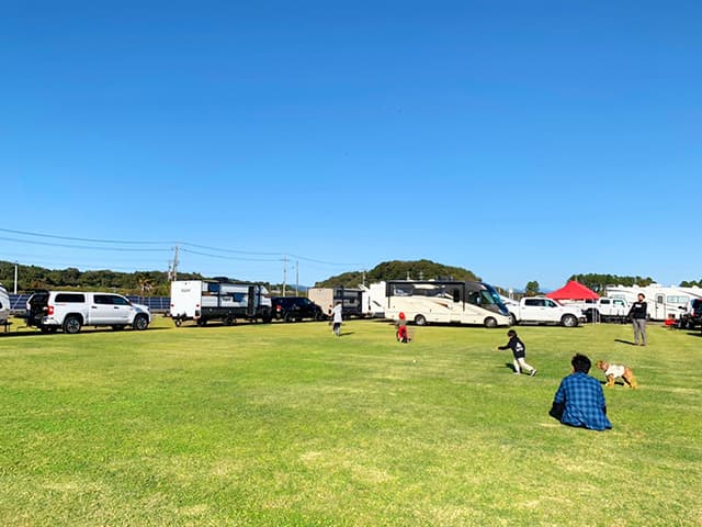 浜松 トレーラー展示場
浜名湖キャンプ場 RVパーク
CANAL